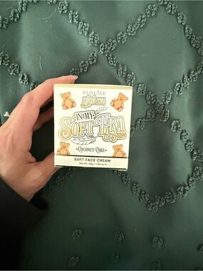Plouise "In My Soft Era" Coconut Cake Soft Face Cream